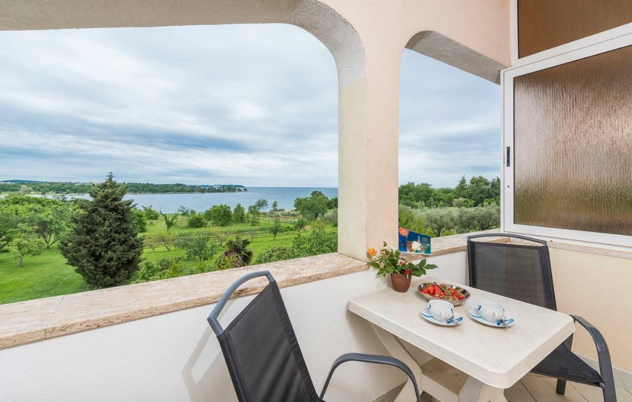 Apartments Saladinka Červar-Porat Zewnętrze zdjęcie