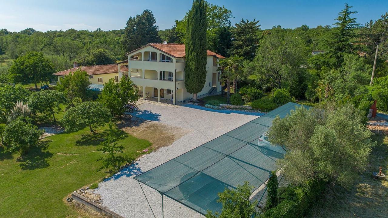 Apartments Saladinka Červar-Porat Zewnętrze zdjęcie